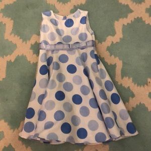 Polkadotted dress